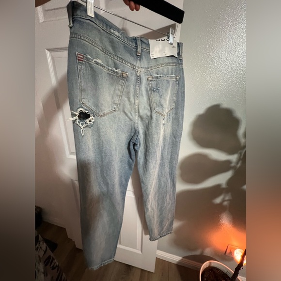 Urban Outfitters High-waisted distressed denim jeans - Picture 2 of 7